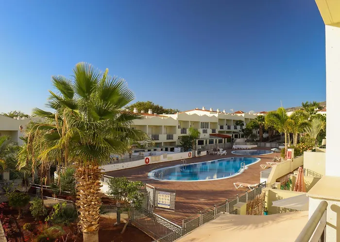 Cozy Villa Oasis Vista Mare